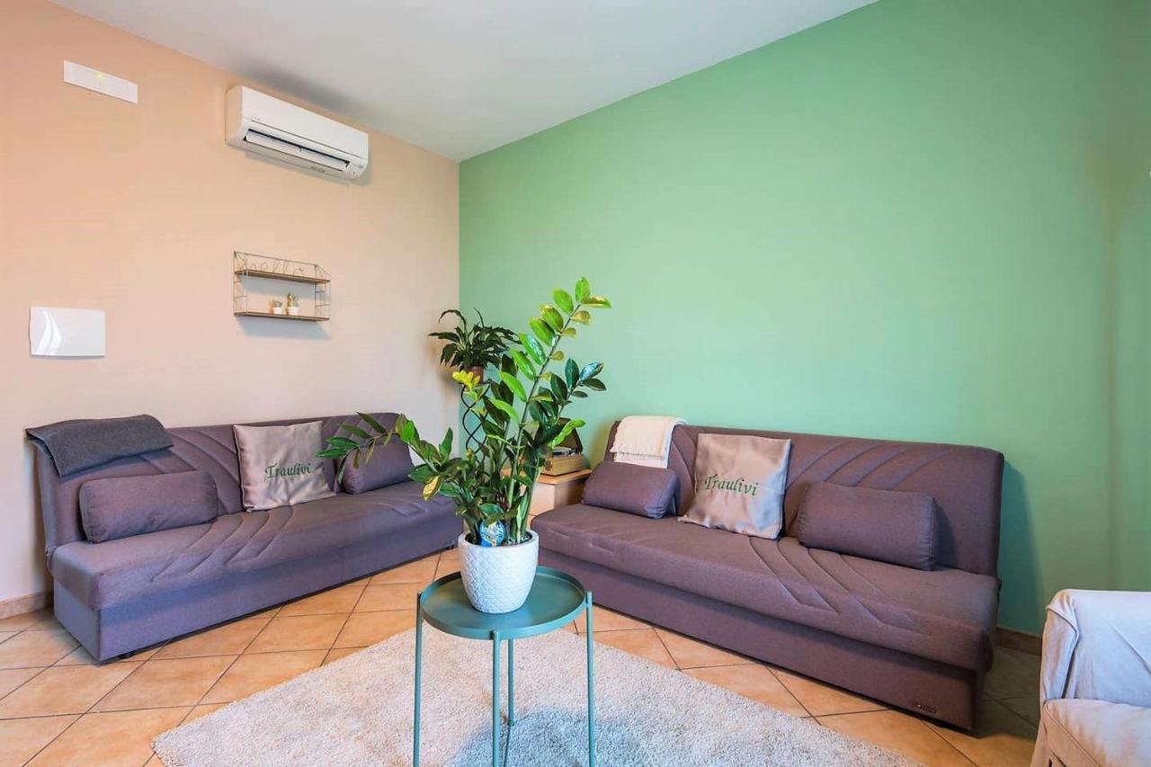 Traulivi Country House Мета Екстер'єр фото